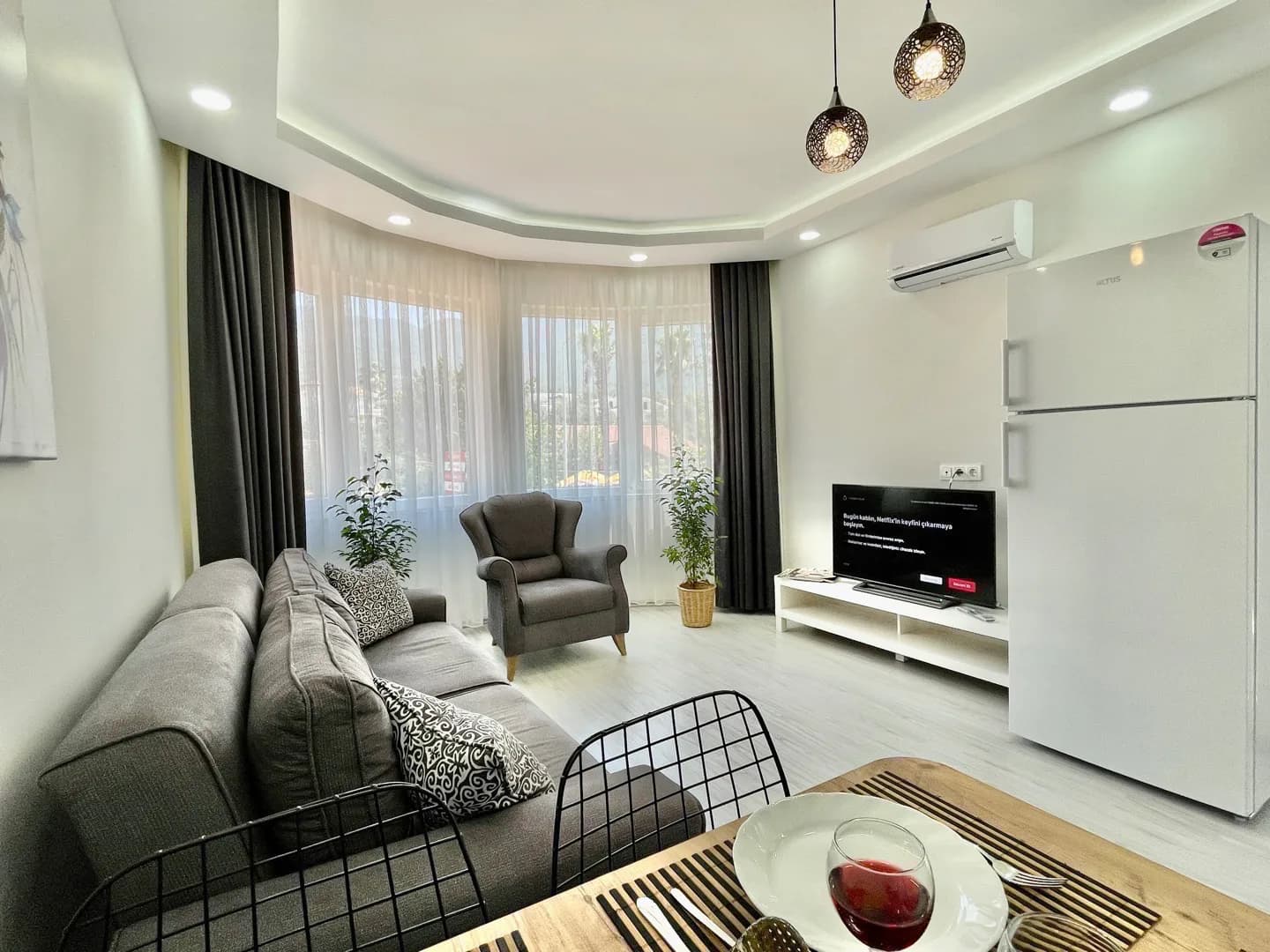 Fethiye'de Modern Tasarıma Sahip, 1+1, Yazlık, Kiralık Suit görsel 1