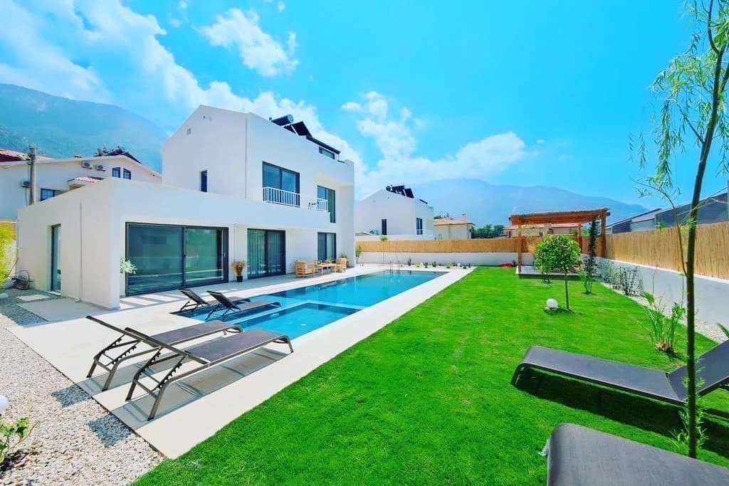 Fethiye Ölüdeniz'de Aile Gruplarına Uygun, Özel Havuzlu, Kiralık Villa görsel 1