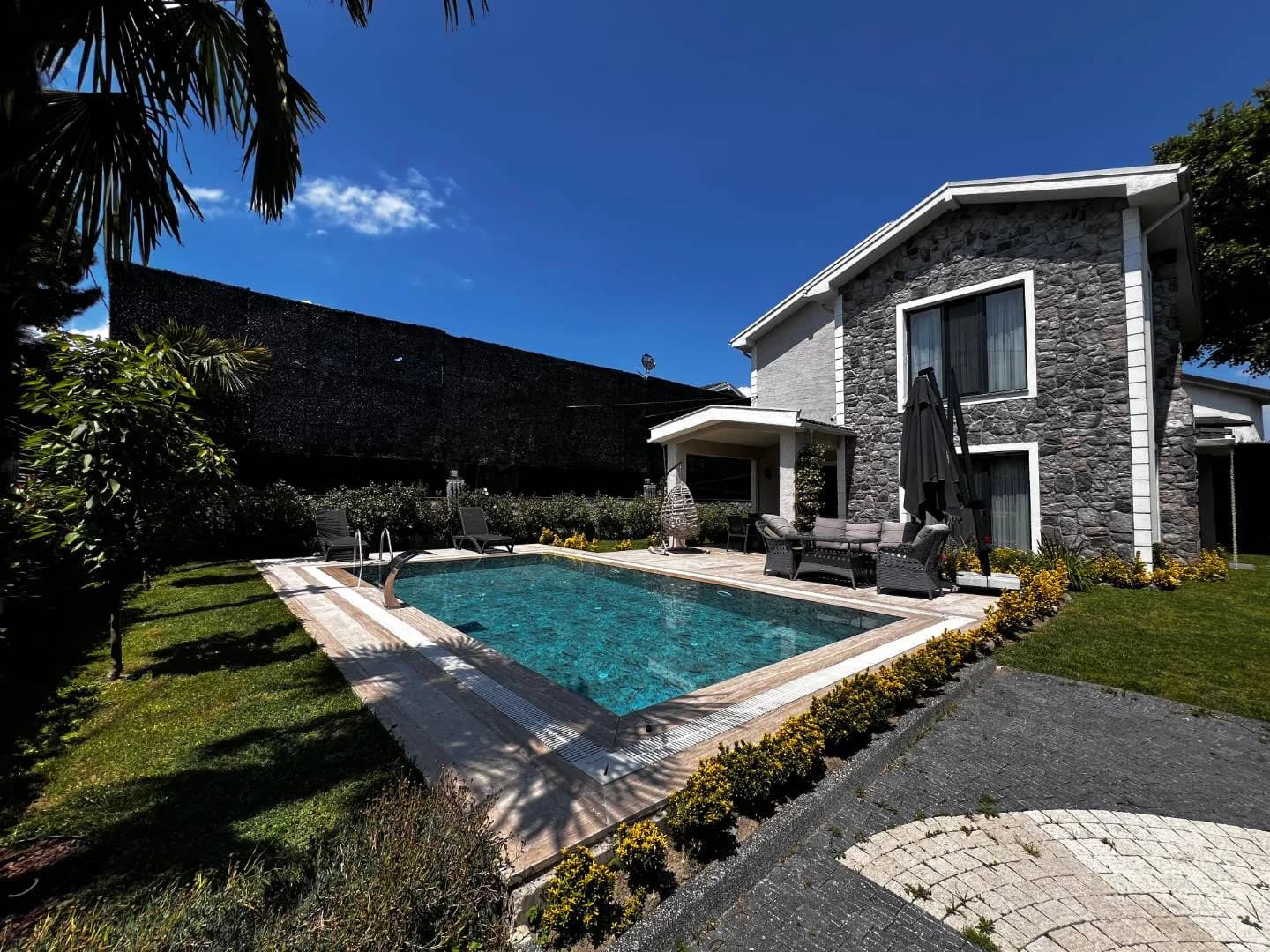 Sapanca Kırkpınar'da Huzurlu Doğada, Isıtmalı Havuzlu, Lüks Villa görsel 3