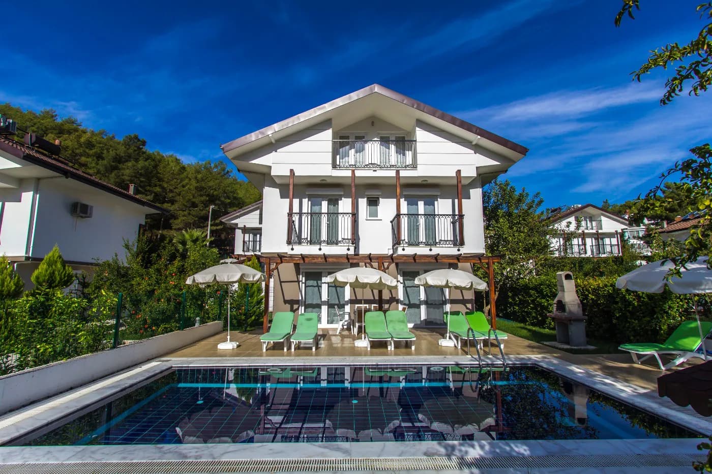 Fethiye Ölüdeniz'de Nezih Konumda, Özel Havuzlu, 8 Kişilik Villa görsel 1
