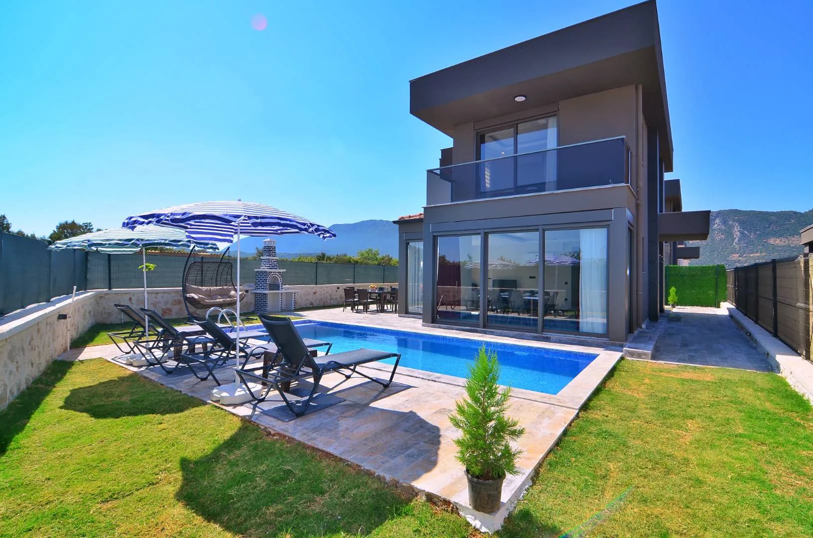 Kaş Andifli'de Yeşillikler İle Dolu Doğada, Özel Havuzlu, Kiralık Villa görsel 2