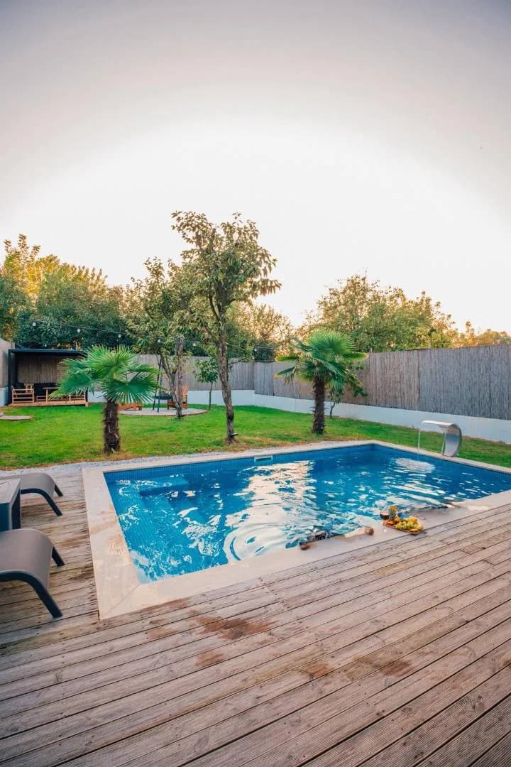 Sapanca Kurtköy'de Huzurlu Doğada, Özel Havuzlu, Modern Bungalov görsel 1