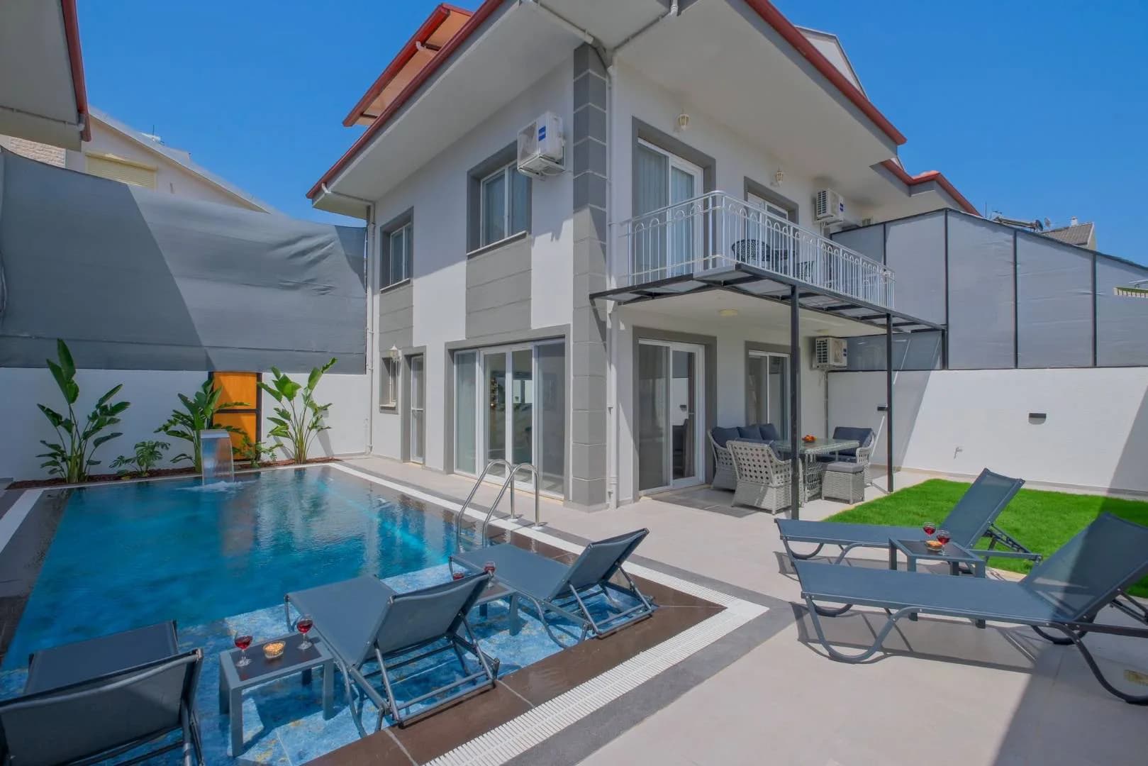 Fethiye Yeni'de Kalabalık Ailelere Uygun, Özel Havuzlu, Ferah Villa görsel 1