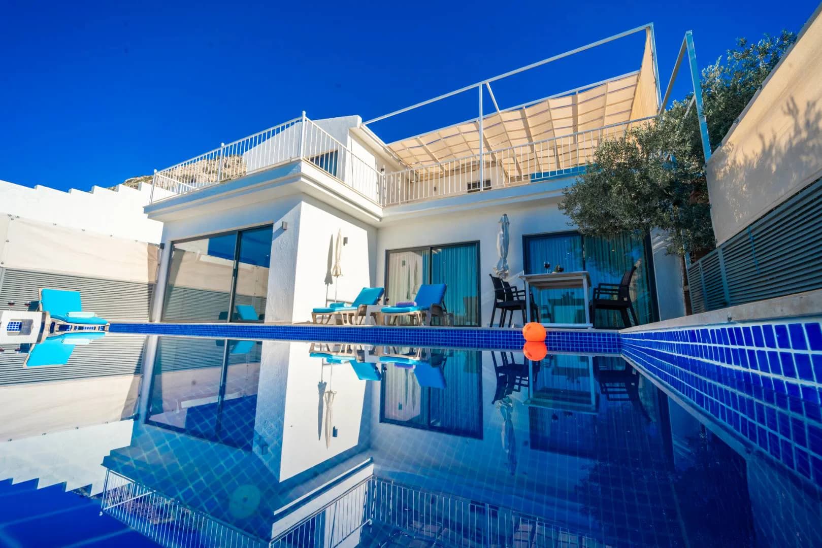 Kaş Bezirgan'da Muhteşem Deniz Manzaralı, Özel Havuzlu, Kiralık Villa görsel 3