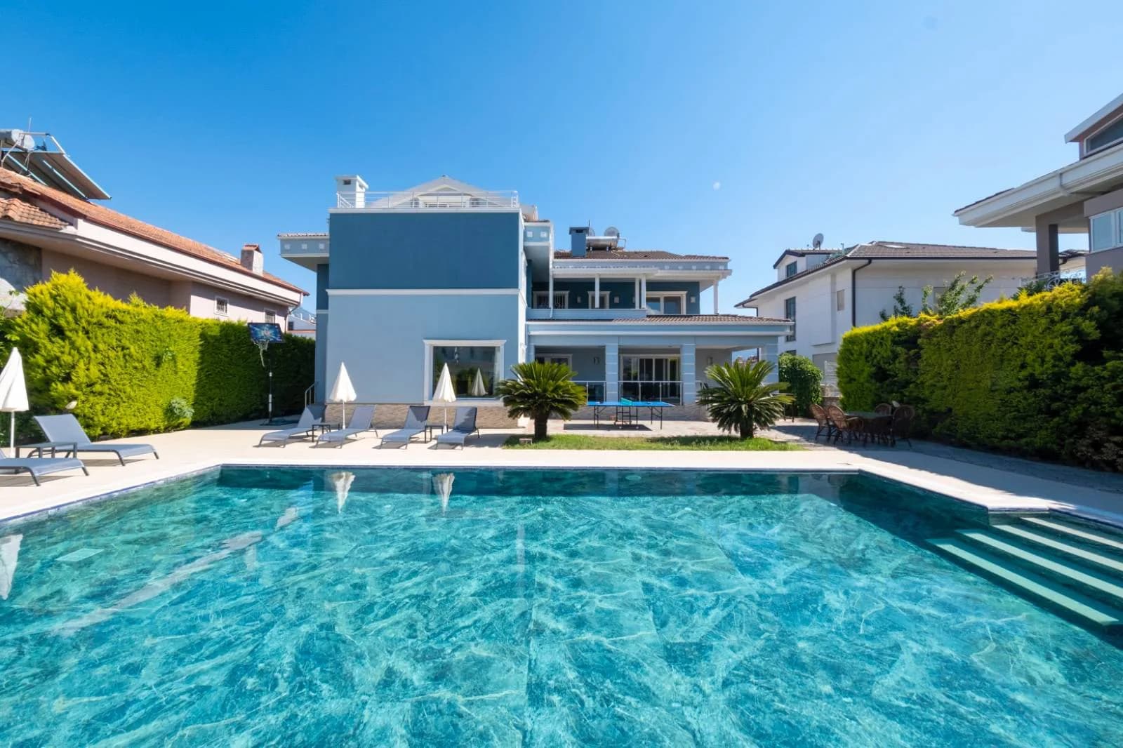 Fethiye Akarca'da Geniş Bahçeli, Özel Havuzlu, Kiralık Villa görsel 1
