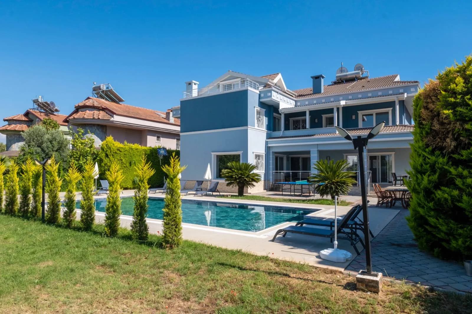 Fethiye Akarca'da Geniş Bahçeli, Özel Havuzlu, Kiralık Villa görsel 3