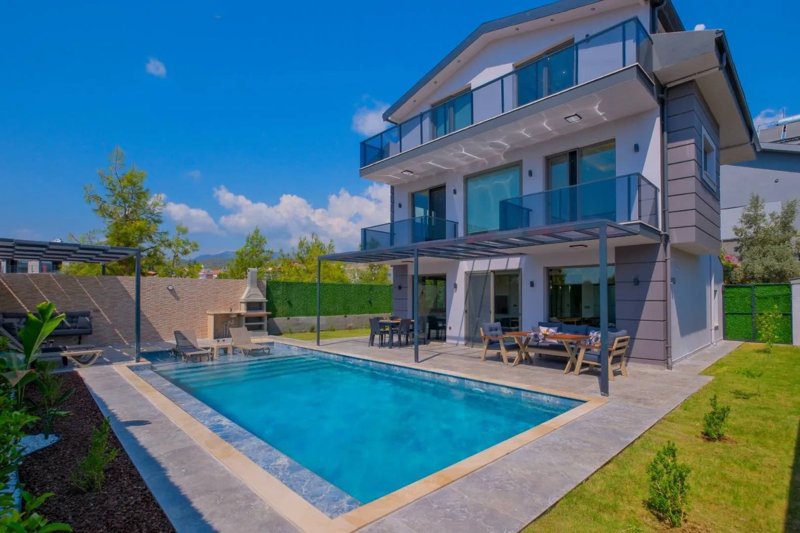 Fethiye Çiftlik'te Doğayla İç İçe, Özel Havuzlu, 4+1 Lüks Villa görsel 1