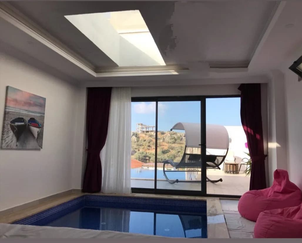 Kaş Bezirgan'da Deniz Manzaralı, Isıtmalı Özel Havuzlu, Kiralık Villa görsel 3