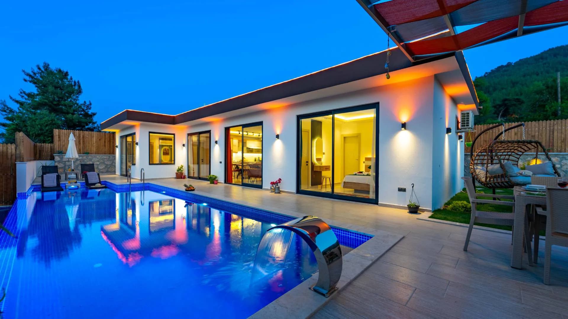 Kaş Sarıbelen'de Çekirdek Ailelere Uygun, Özel Havuzlu, 2+1 Villa görsel 1