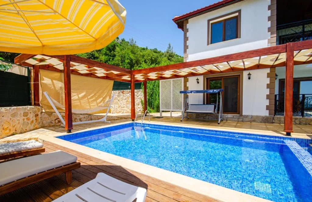 Kaş Pınarbaşı'nda Çekirdek Ailelere Uygun, Özel Havuzlu, Modern Villa görsel 2