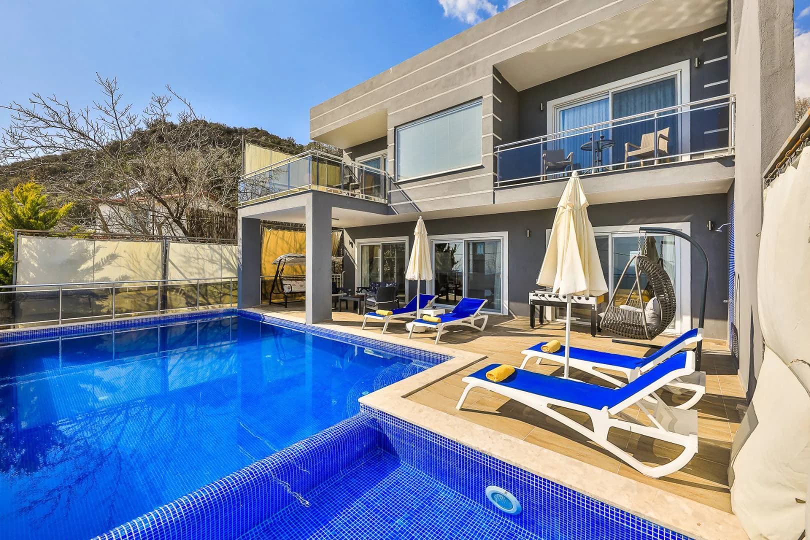 Kaş İslamlar'da Çekirdek Ailelere Uygun, Özel Havuzlu, 2+1 Villa görsel 1