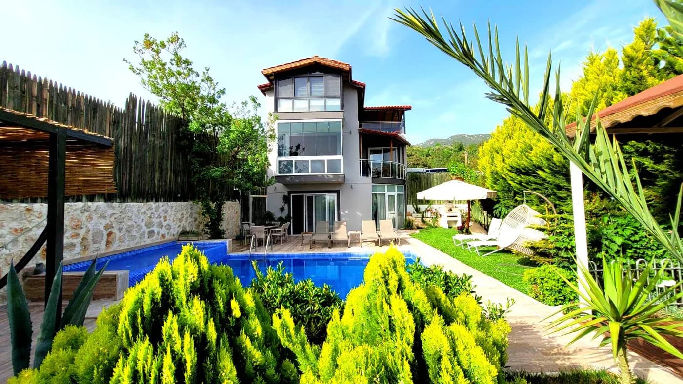 Kaş İslamlar'da Doğa Manzaralı, Özel Havuzlu, Modern Villa görsel 1