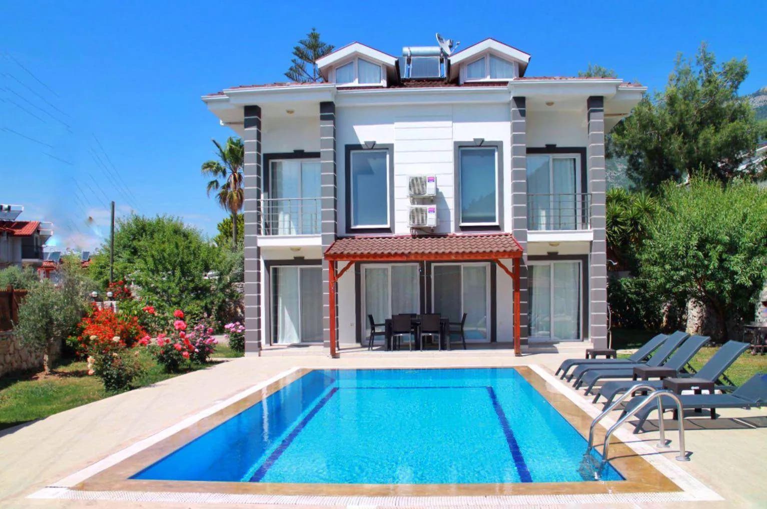 Fethiye Ölüdeniz'de Elverişli Konumda, Özel Havuzlu, Ferah Villa görsel 1