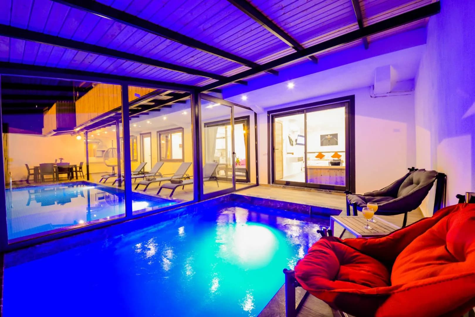 Kaş Bezirgan'da Doğa İle İç İçe, Özel Havuzlu, Kiralık Villa görsel 3