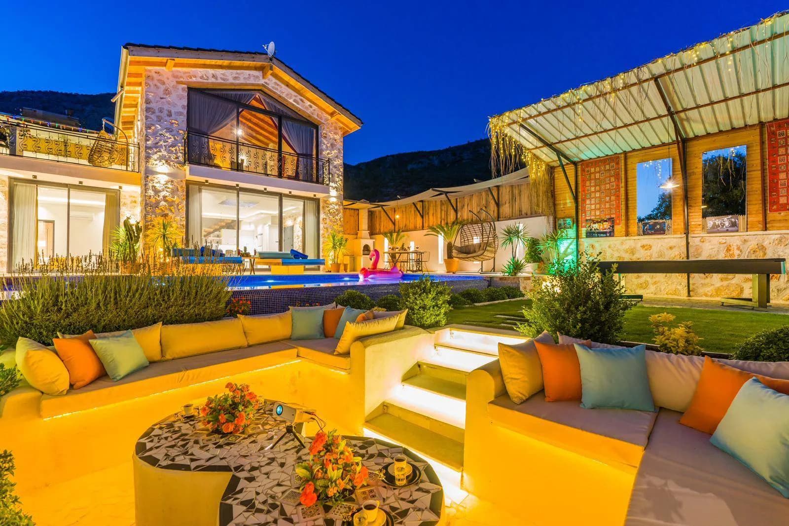 Kaş Çayköy'de Doğa İle İç İçe, Özel Havuzlu, 6 Kişilik Villa görsel 1