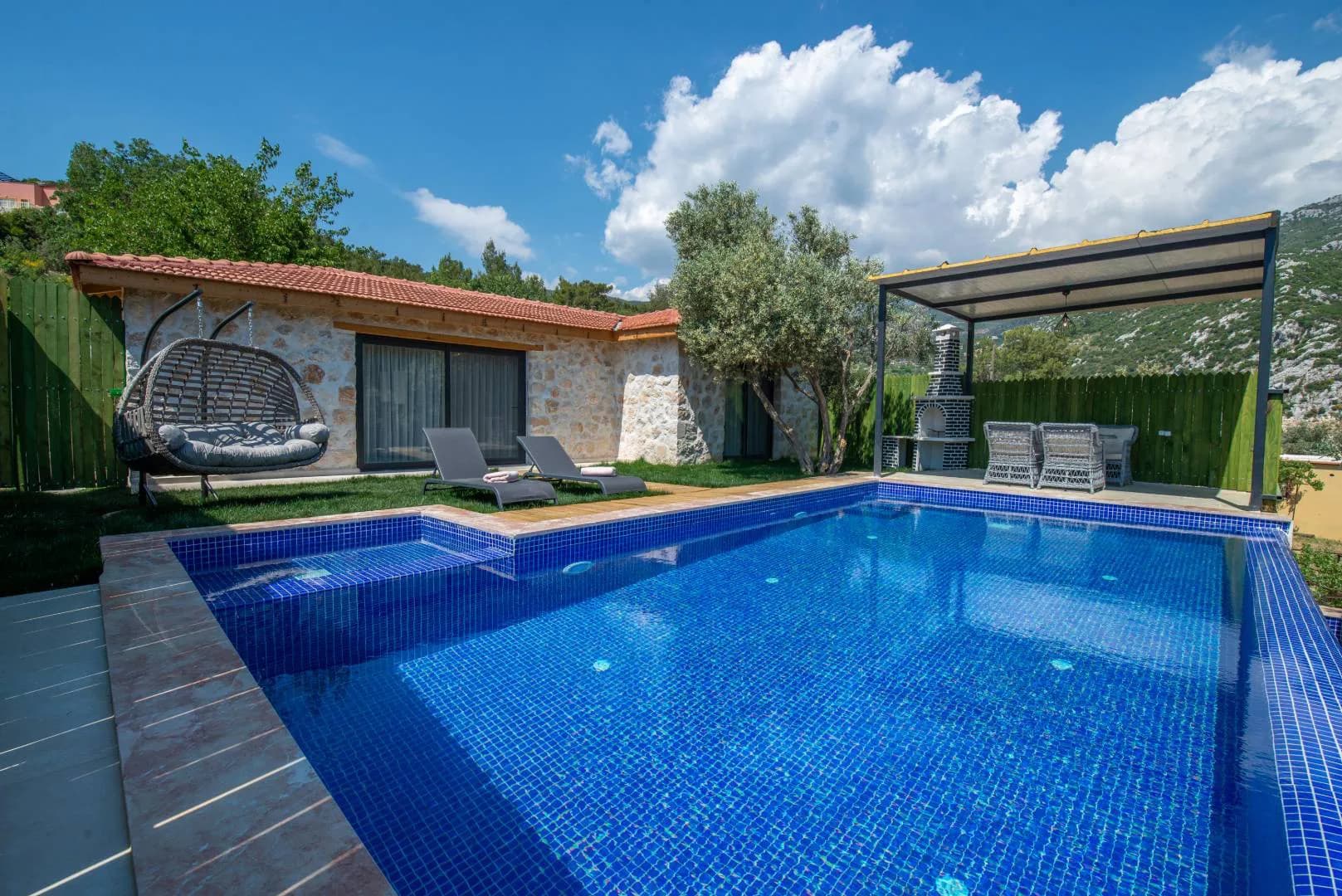 Kaş İslamlar'da Balayı Çiftlerine Uygun, Özel Havuzlu, Jakuzili Villa görsel 1