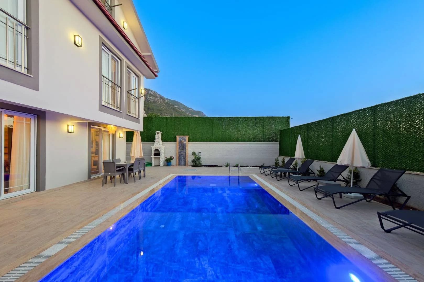 Fethiye Ölüdeniz'de Doğa İçerisinde, Özel Havuzlu, Konforlu Villa görsel 2