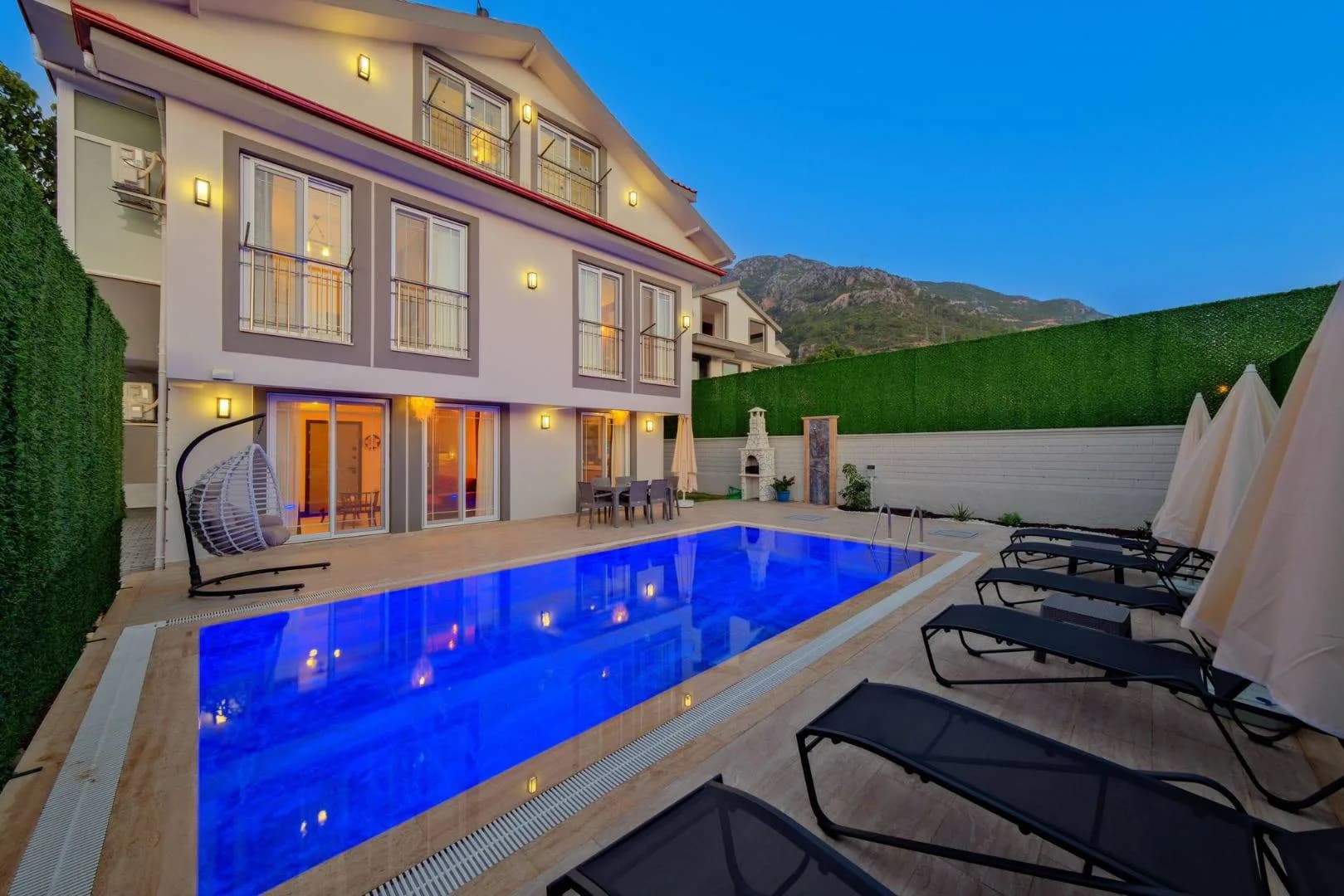 Fethiye Ölüdeniz'de Doğa İçerisinde, Özel Havuzlu, Konforlu Villa görsel 3