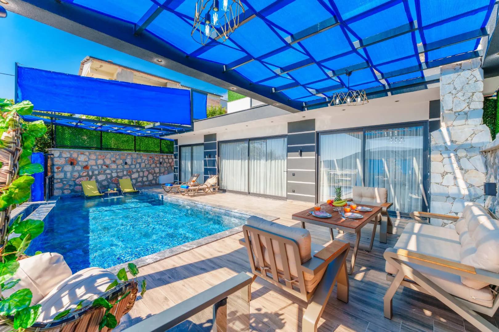 Kaş Yeşilköy'de Sakin Konumda, Özel Havuzlu, Jakuzili Villa görsel 1