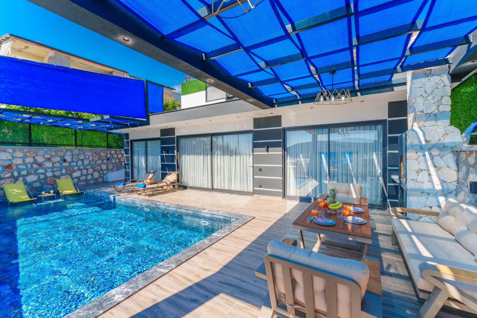Kaş Yeşilköy'de Sakin Konumda, Özel Havuzlu, Jakuzili Villa görsel 2