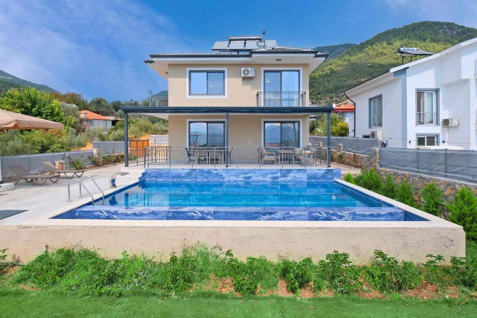Fethiye İncirköy'de Sakin Doğa İçerisinde, Özel Havuzlu, 3+1 Villa görsel 1
