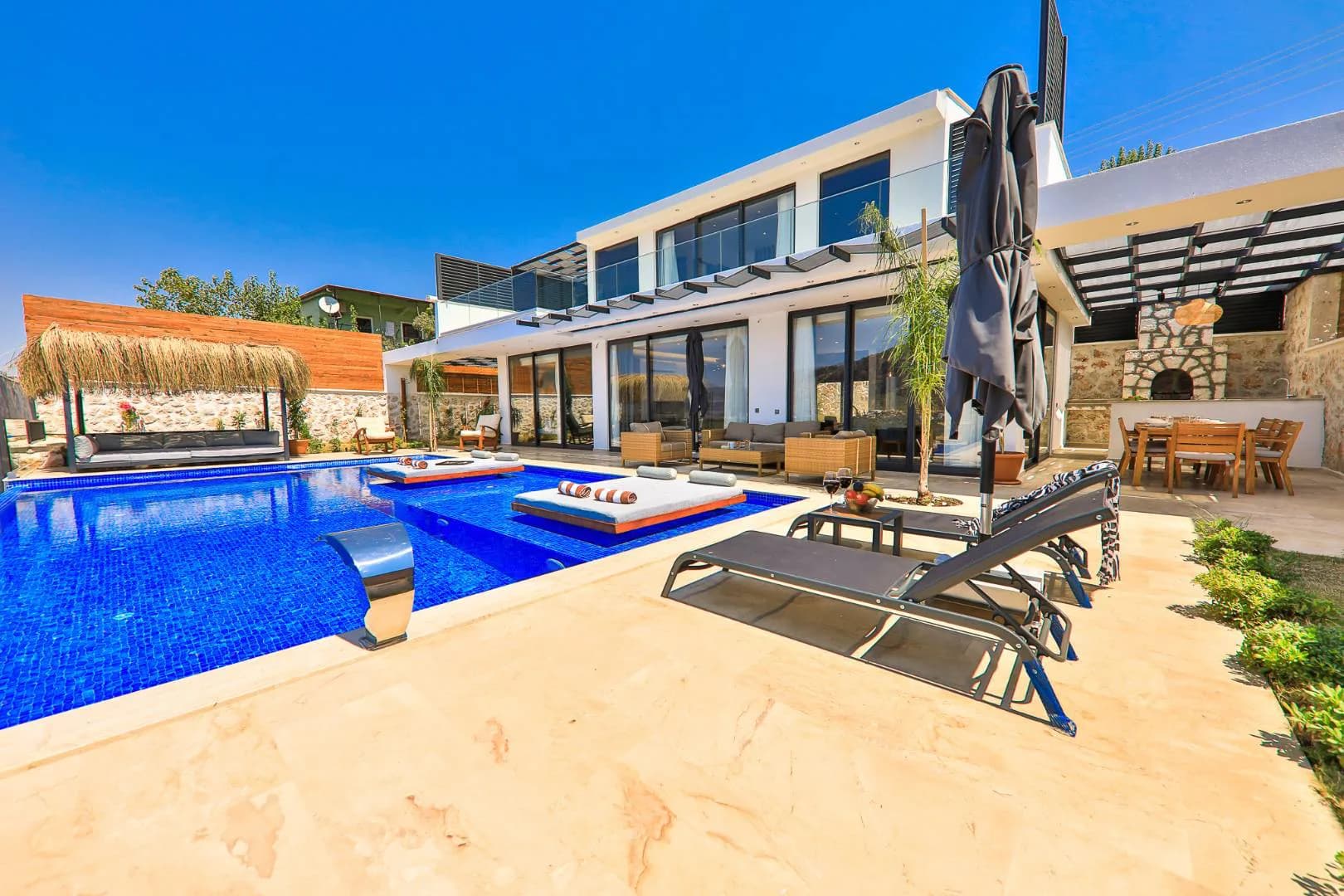 Kaş Bezirgan'da Muhteşem Doğada, Özel Havuzlu, Jakuzili, Kiralık Villa görsel 1