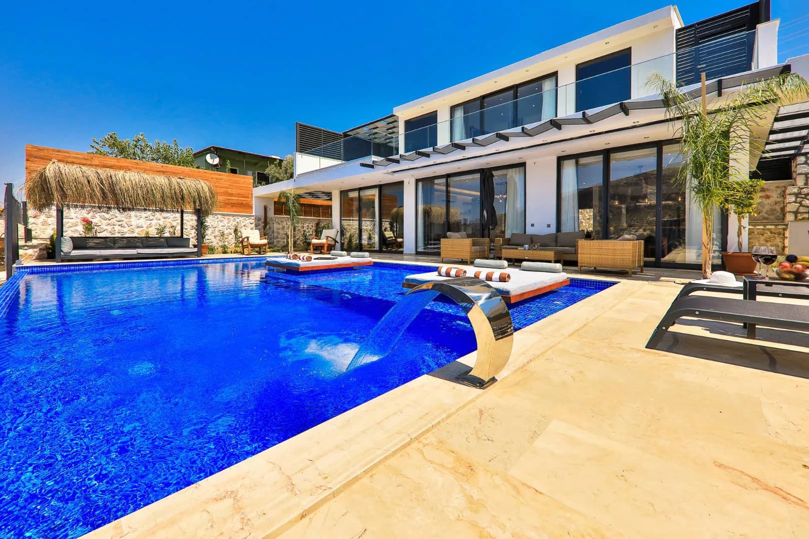 Kaş Bezirgan'da Muhteşem Doğada, Özel Havuzlu, Jakuzili, Kiralık Villa görsel 3