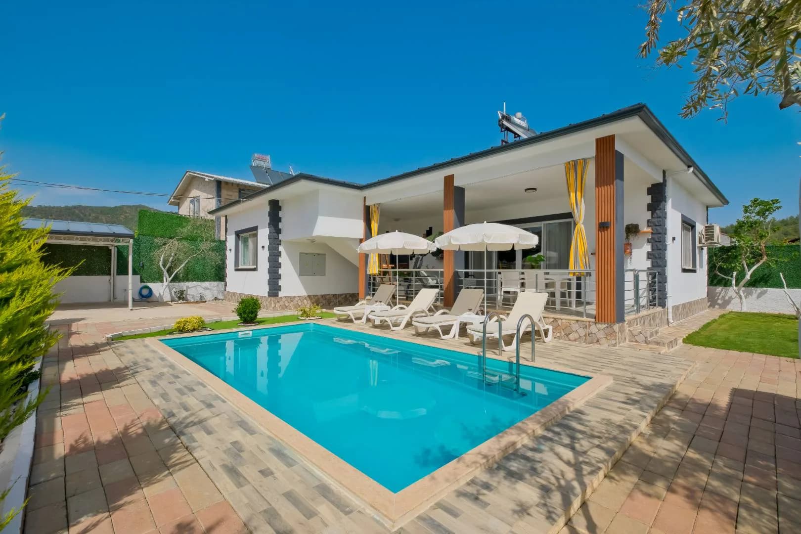 Fethiye Karagedik'te Huzurlu Konumda, Özel Havuzlu, Kiralık Villa görsel 1
