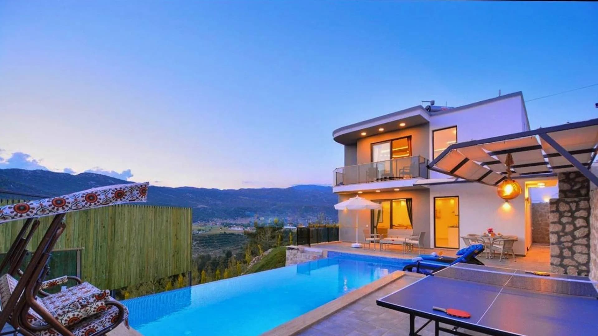Kaş Sarıbelen'de Muhteşem Doğada, Özel Havuzlu, 1+1 Villa görsel 1