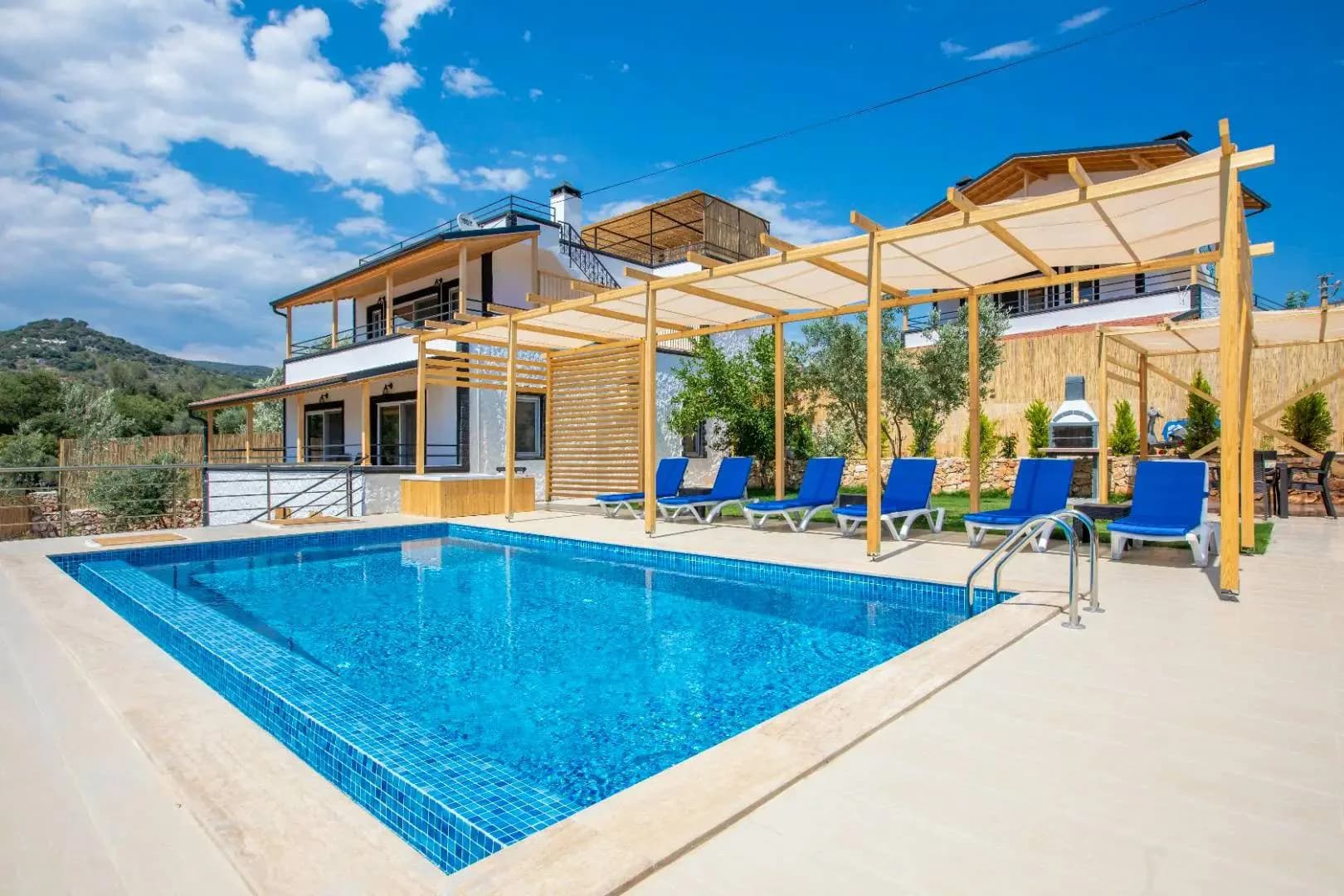 Kaş Bayındır'da Geniş Alan İçerisinde, Özel Havuzlu, Kiralık Villa görsel 1