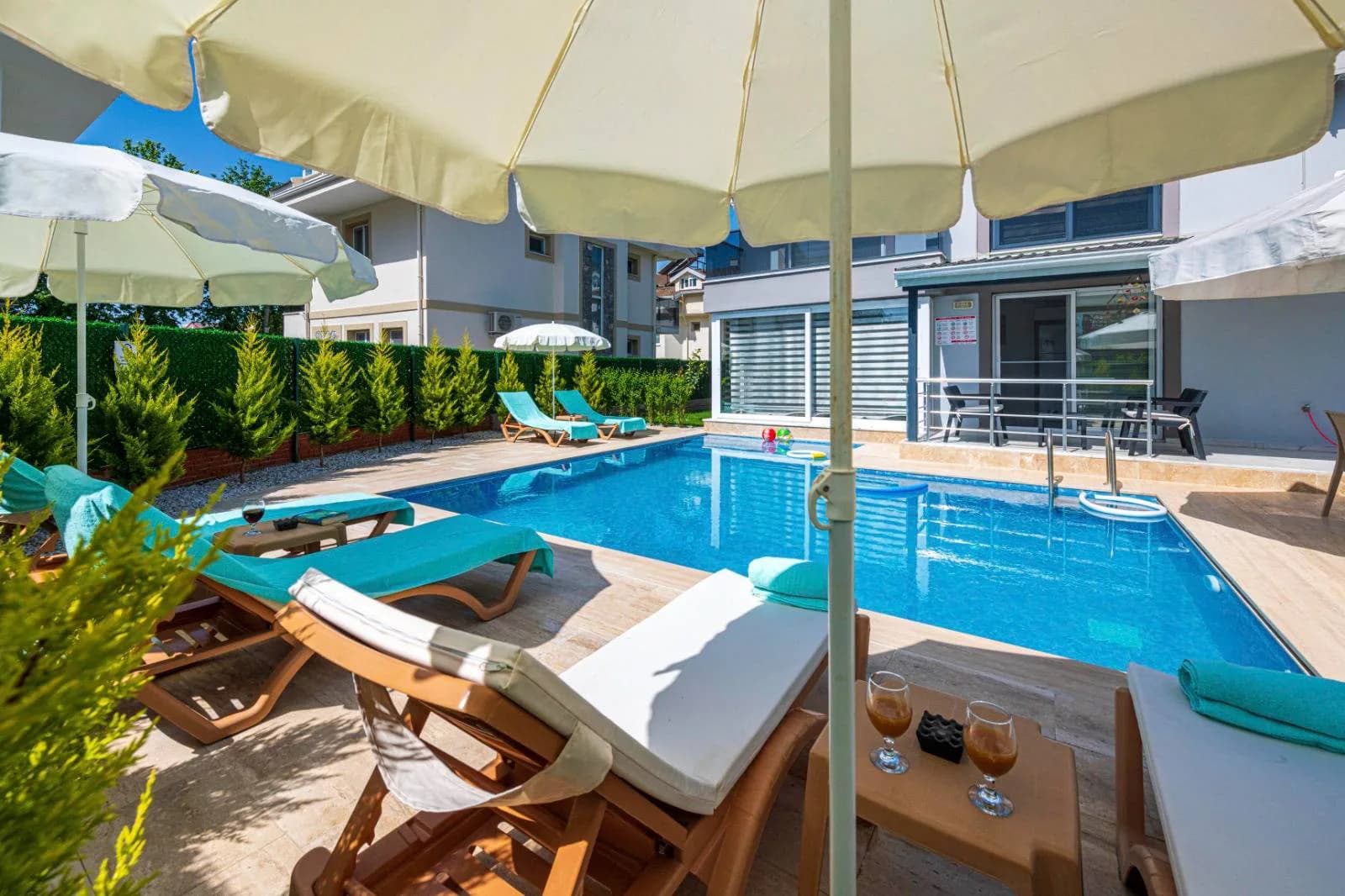 Fethiye Çiftlik'te Denize Yakın Konumda, Özel Havuzlu, 4+1 Villa görsel 3