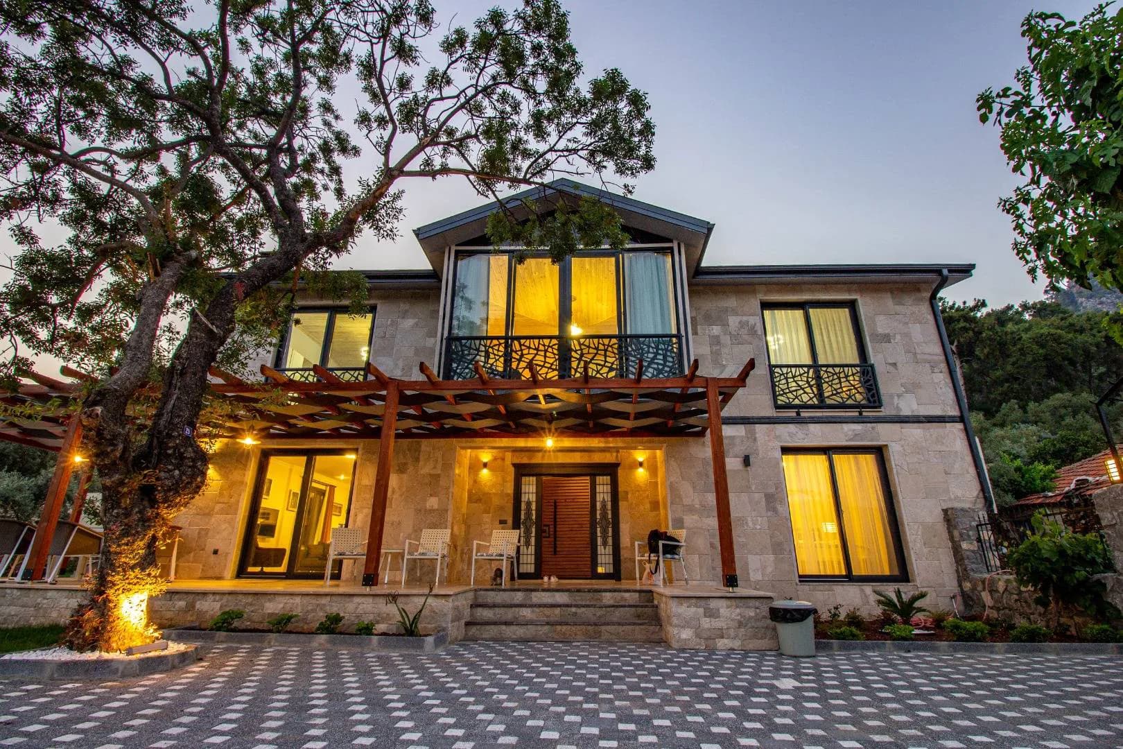 Fethiye İnlice'de Sakin Konumda, Özel Havuzlu, Konforlu Villa görsel 1