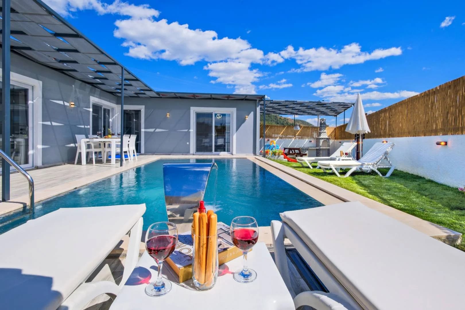 Fethiye Karaçulha'da Çekirdek Ailelere Uygun, Özel Havuzlu, 2+1 Villa görsel 1