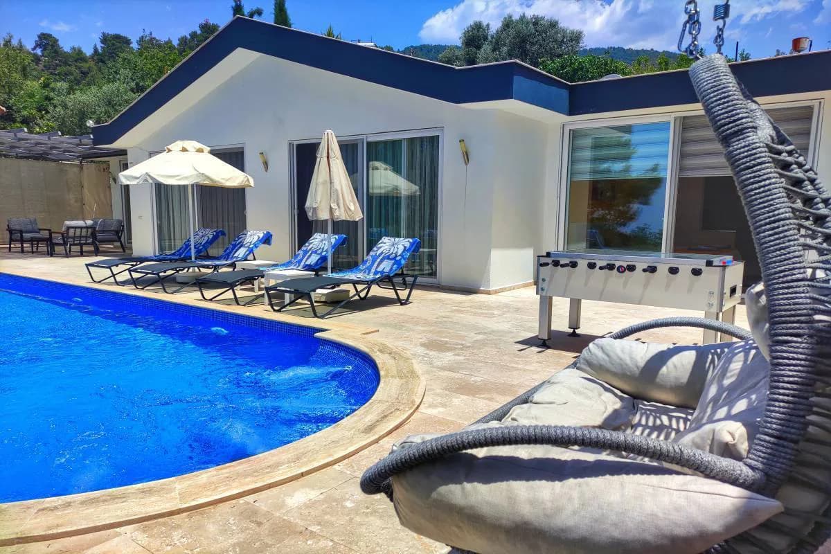 Kaş İslamlar'da Deniz Ve Doğa Manzaralı, Özel Havuzlu, Taş Villa görsel 2