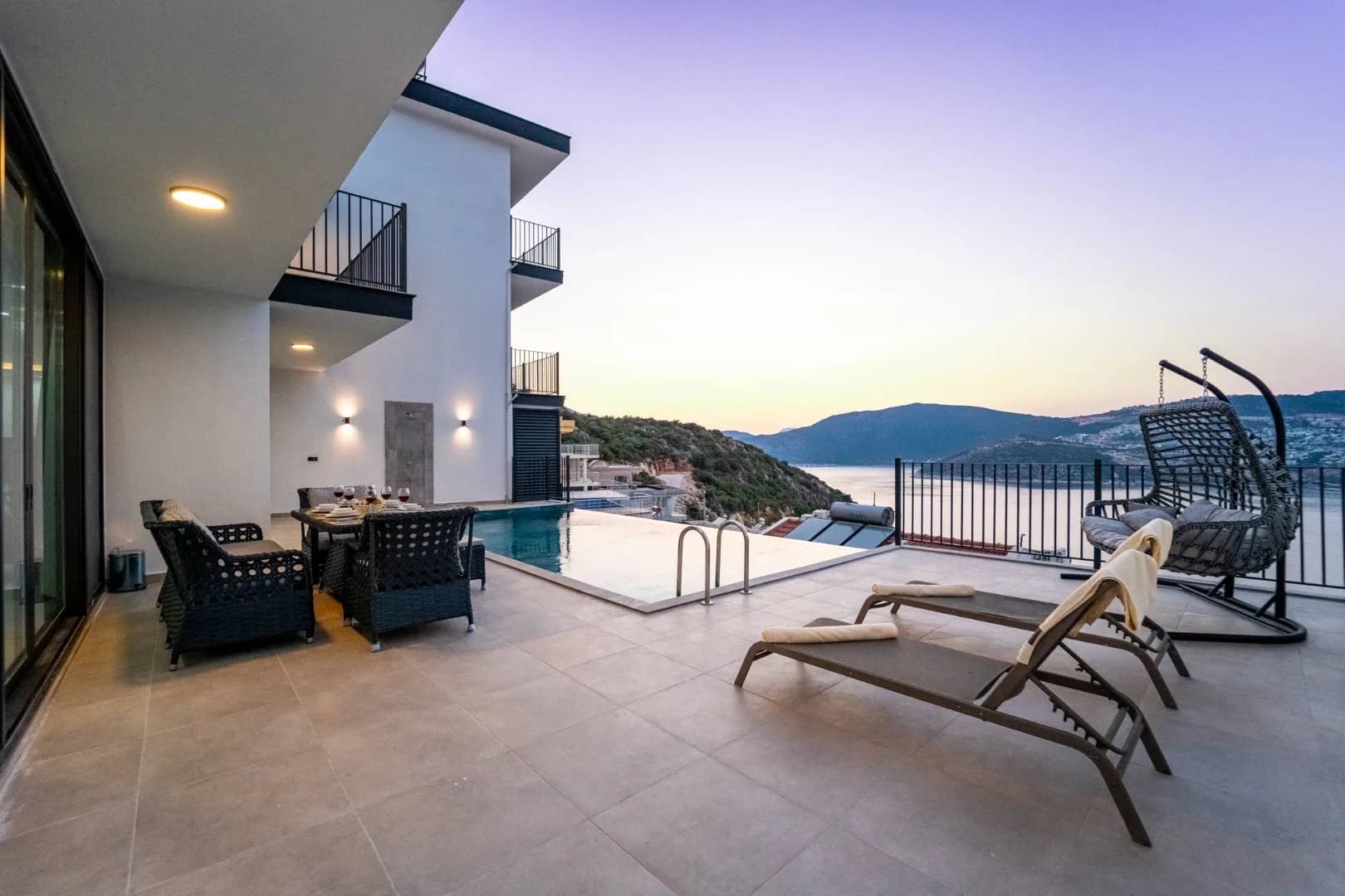 Antalya Kaş'ta Doğayla Baş Başa, Özel Havuzlu, 3+1 Villa görsel 2