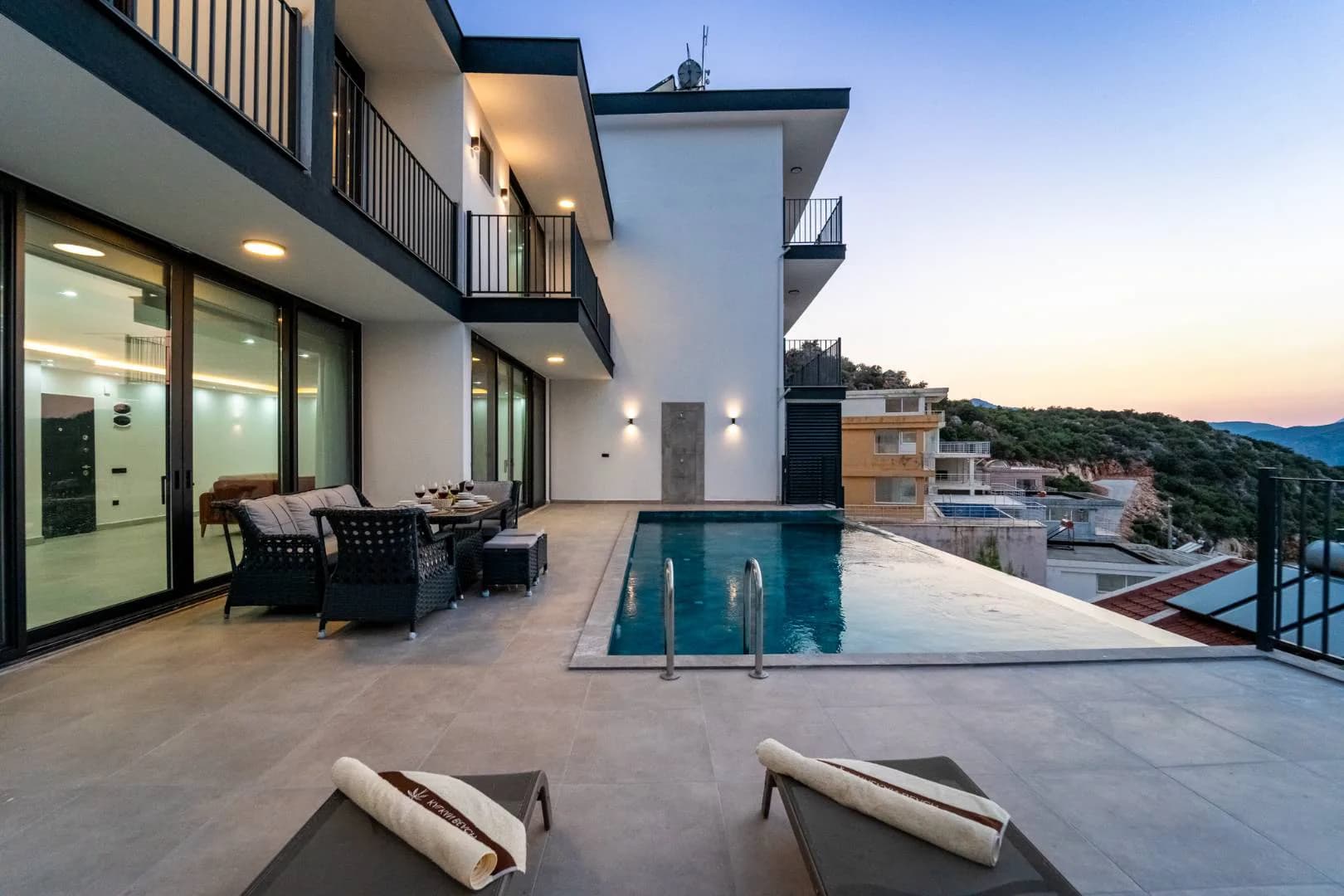Antalya Kaş'ta Doğayla Baş Başa, Özel Havuzlu, 3+1 Villa görsel 1