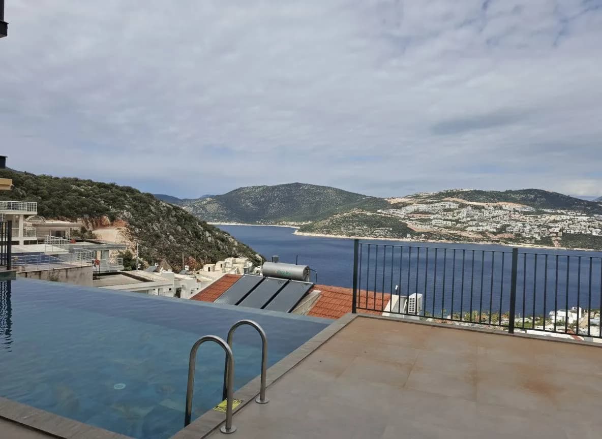 Antalya Kaş'ta Doğayla Baş Başa, Özel Havuzlu, 3+1 Villa görsel 3