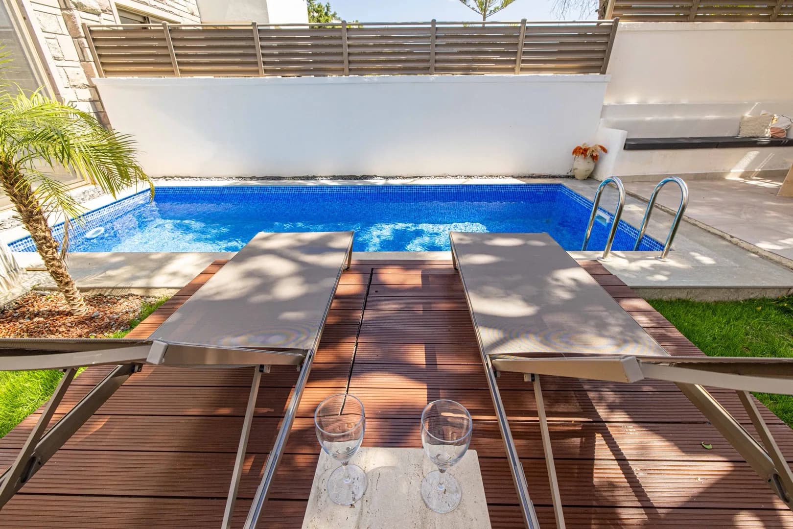 Bodrum Gürece'de Tasarımıyla Göz Dolduran, Merkezi Konumda, Kiralık Villa görsel 3