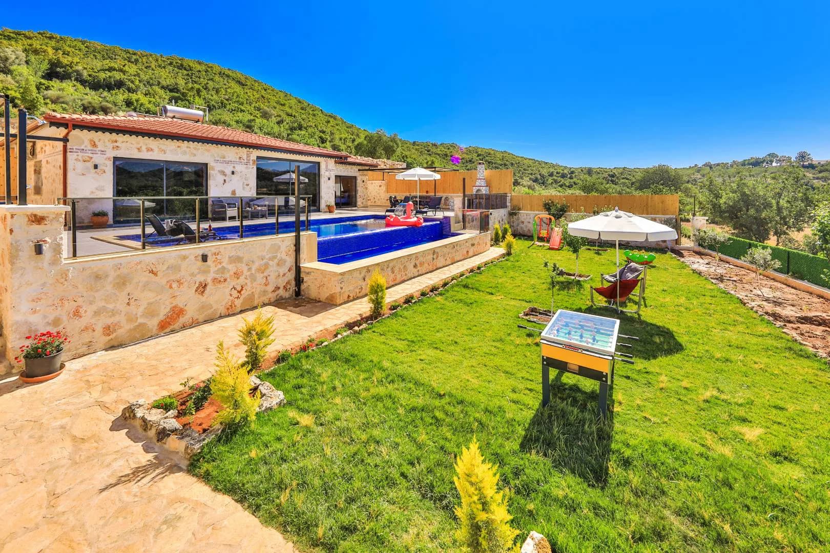 Kaş Belenli'de Enfes Doğa İçerisinde, Özel Havuzlu, Kiralık Villa görsel 3