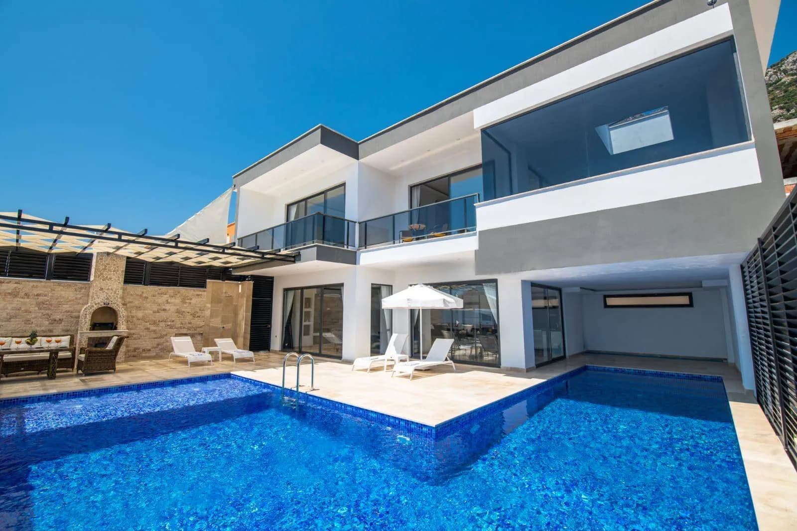 Kaş Bezirgan'da Eşsiz Deniz Manzaralı, Özel Havuzlu, Lüks Villa görsel 1