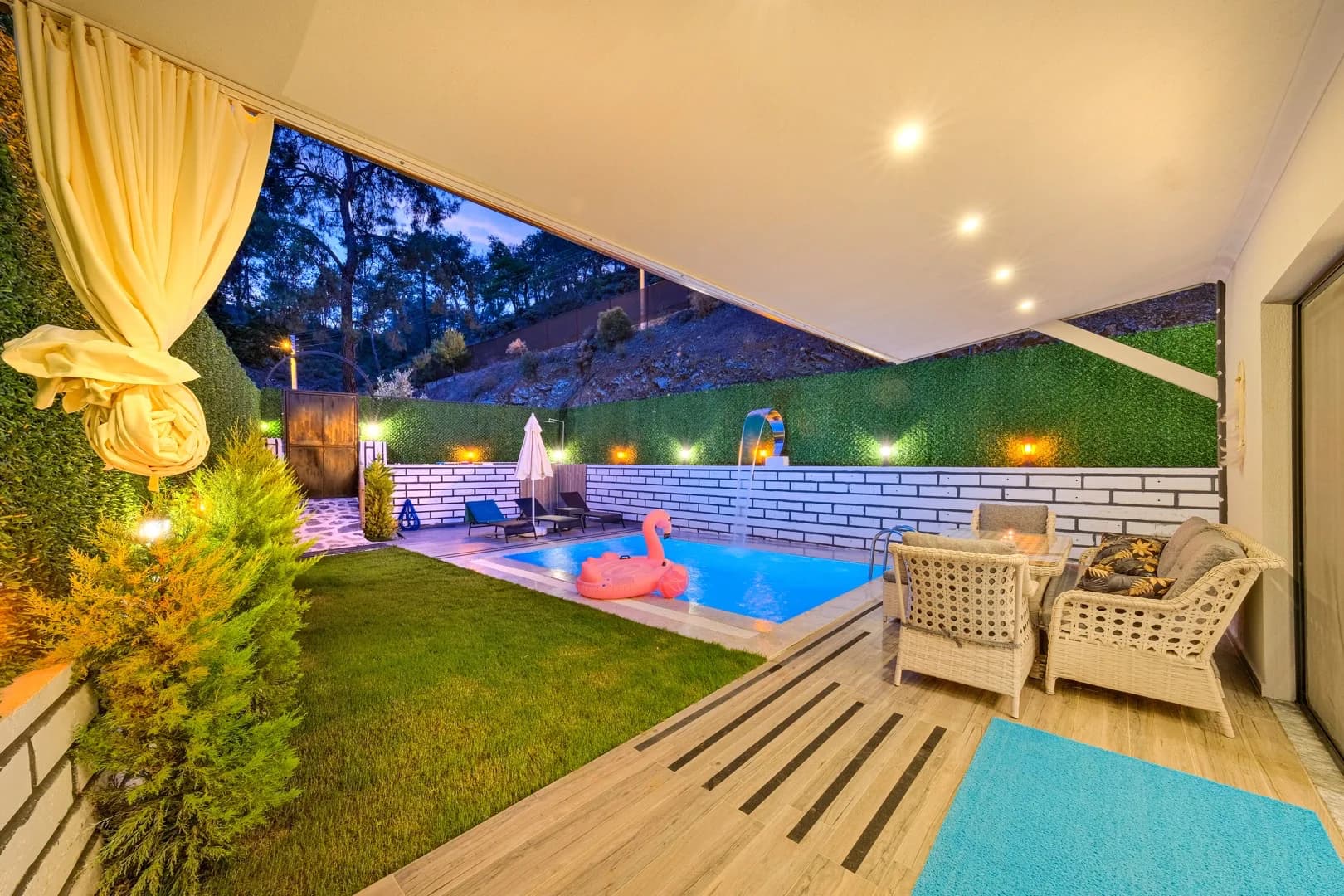 Fethiye Yanıklar'da Doğa İçerisinde, Denize Yakın, 6 Kişilik Villa görsel 2