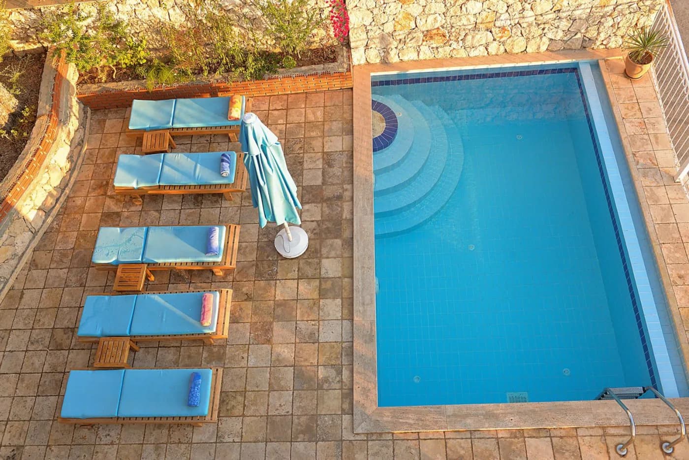 Kaş Bezirgan'da Merkeze Yakın, Özel Havuzlu, Konforlu Villa görsel 3