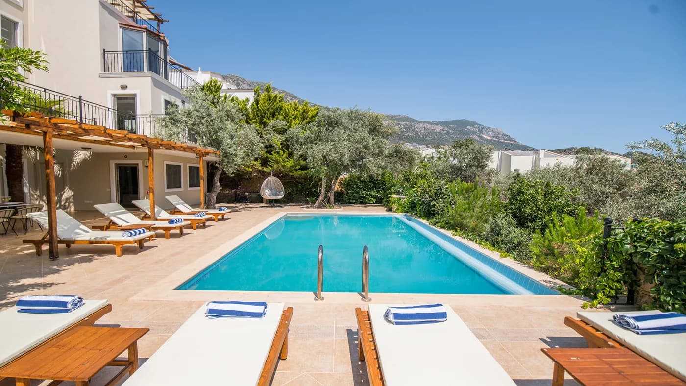 Kalkan'da Deniz Manzaralı, Özel Havuzlu, Sinema Odalı, Kiralık Villa görsel 2