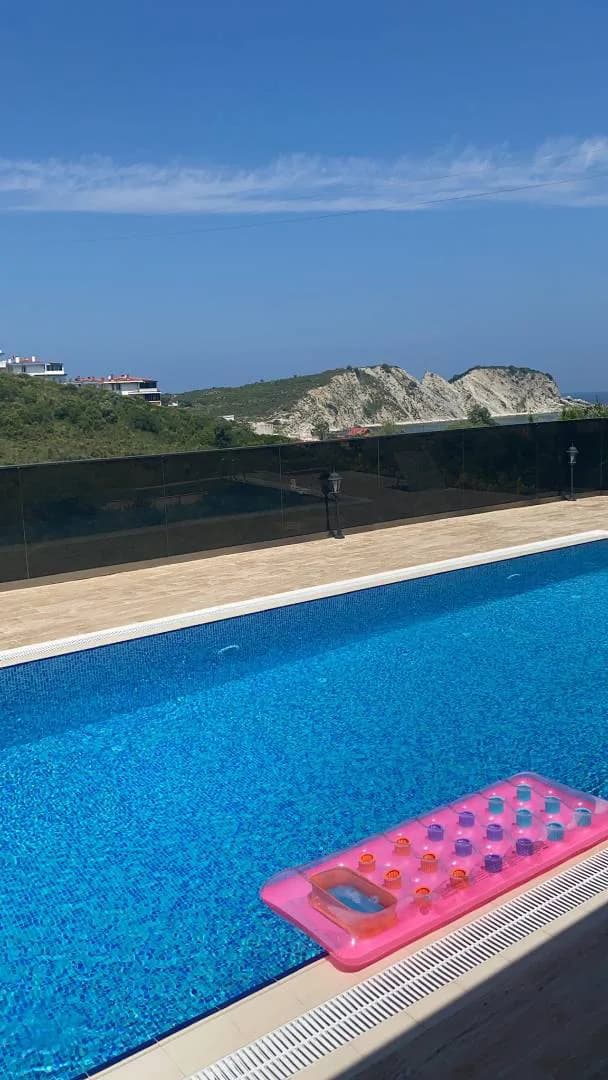 İstanbul Şile'de Geniş Bahçeli, Özel Havuzlu, Ahşap Villa görsel 3