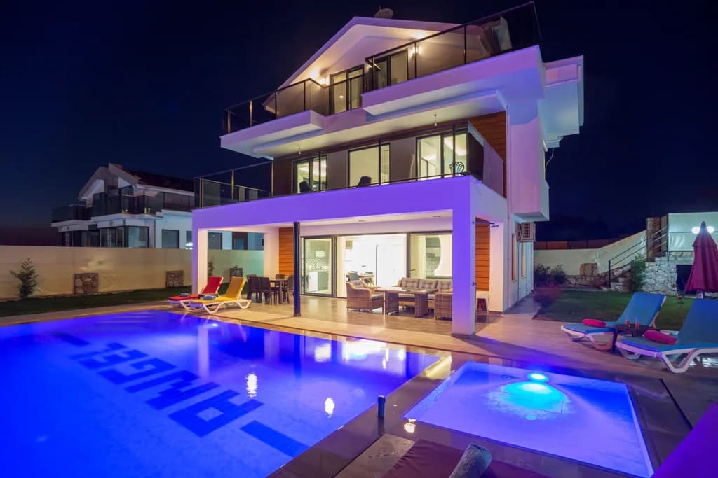 Ölüdeniz'de Kalabalık Ailelere Uygun, Özel Havuzlu, Otantik Villa görsel 1