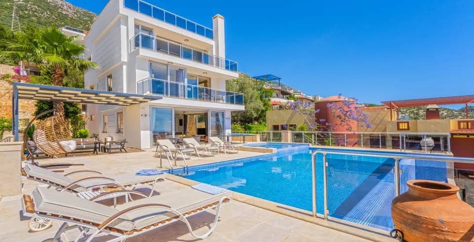 Kaş Kalkan'da Şahane Deniz Manzaralı, Özel Havuzlu, Estetik Villa görsel 1