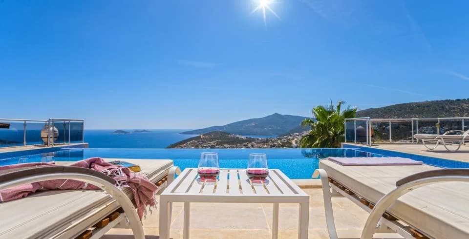 Kaş Kalkan'da Şahane Deniz Manzaralı, Özel Havuzlu, Estetik Villa görsel 2