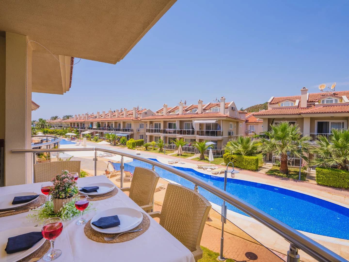 Fethiye Foça'da Site İçerisinde, Ortak Havuzlu, Kiralık Apart görsel 3