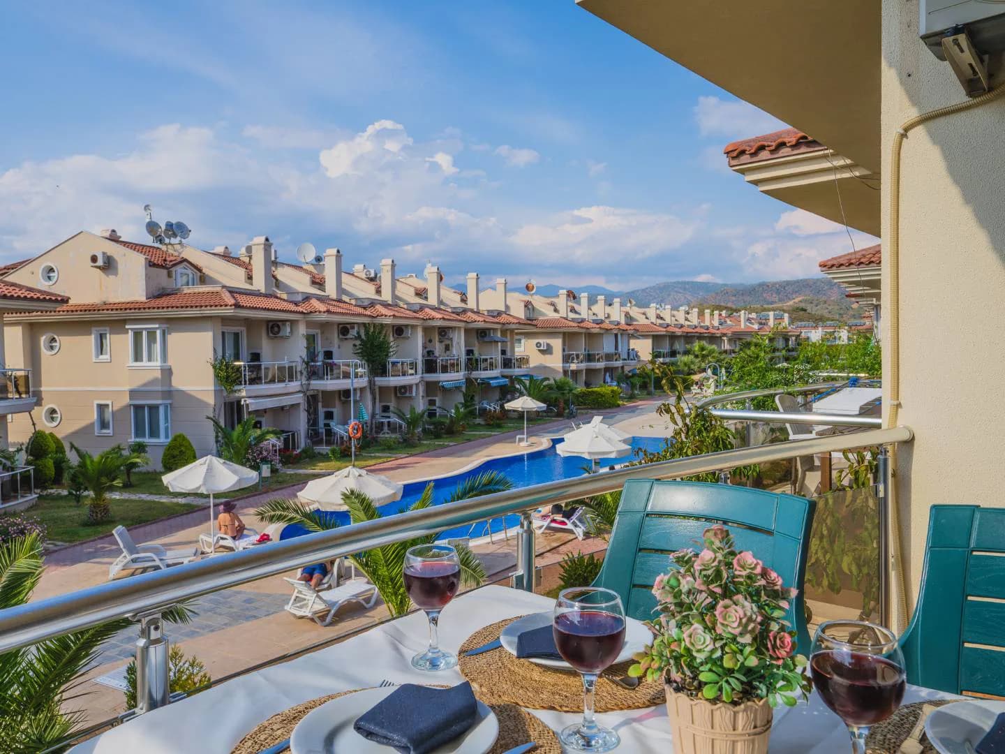Fethiye Foça'da Site İçerisinde, Ortak Havuzlu, Kiralık Apart görsel 1