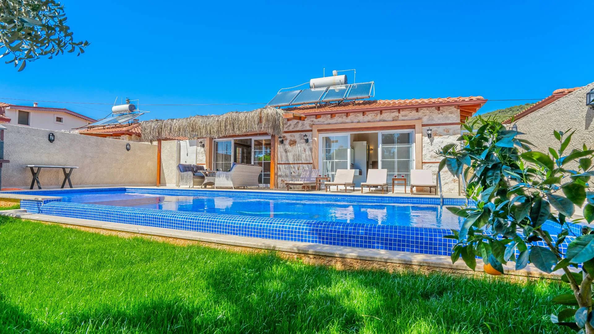 Kaş Bayındır'da Çekirdek Ailelere Uygun, Özel Havuzlu, Kiralık Villa görsel 2